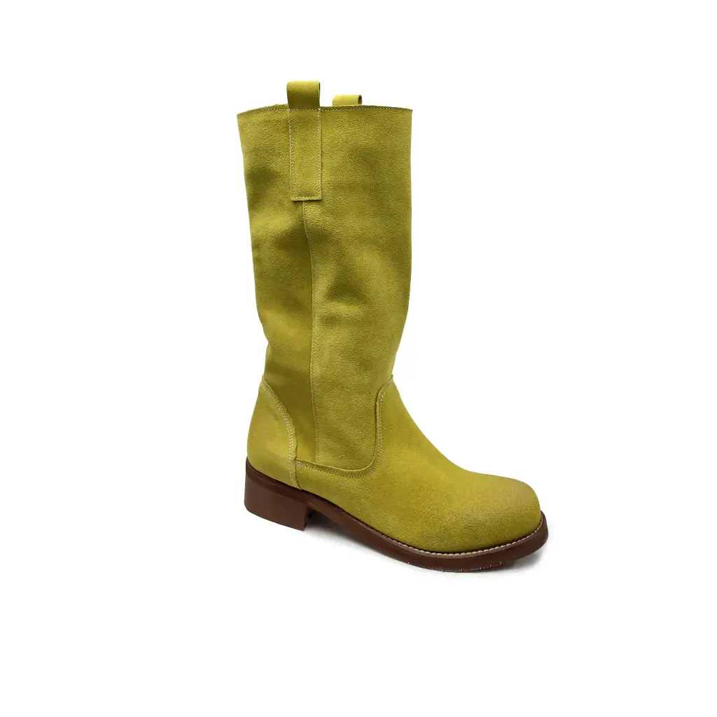 ST.200tnYW Suede boots in Yellow color with unlined interior