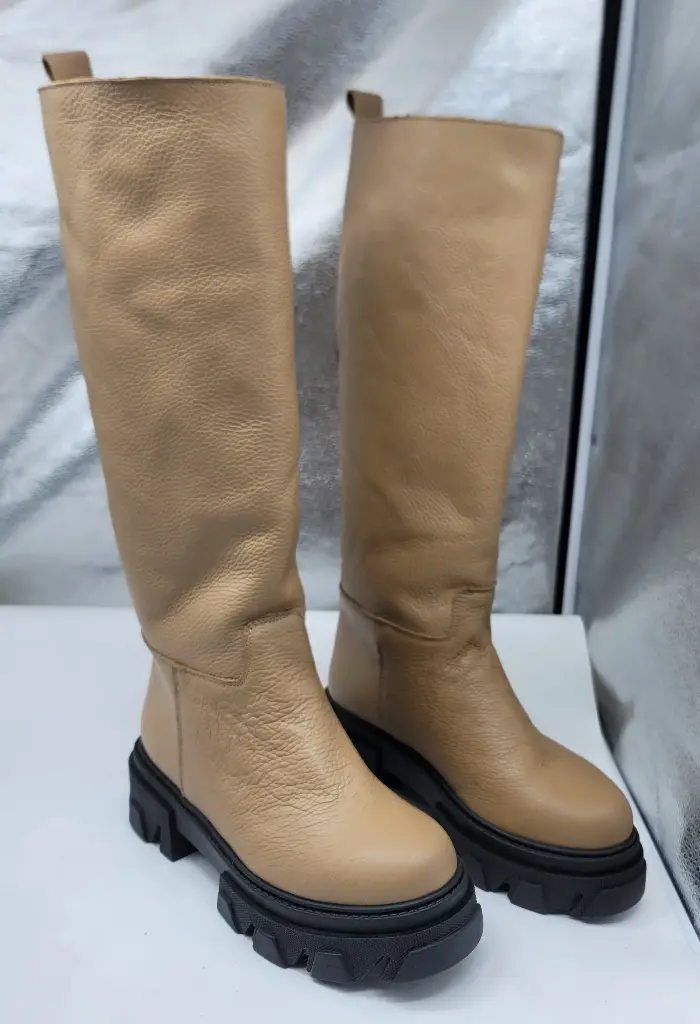 ART.234 Stivali in pelle cuoio Made in Italy