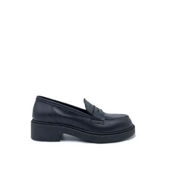 ART.132 Scarpa derby mocassino slip-on in pelle nera Made in Italy