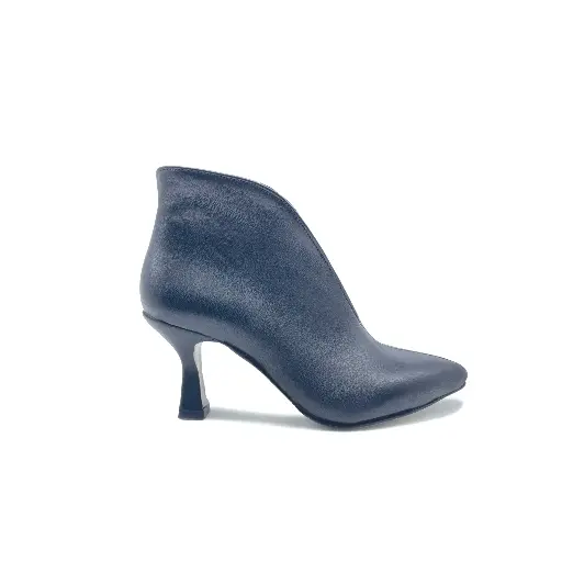 T70.A1 Stivaletti donna in vera pelle con zip